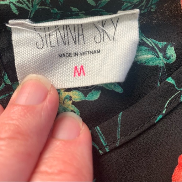 SIENNA SKY Boho Georgette Floral Blouse Black M - Picture 5 of 7